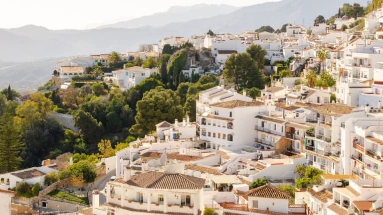 pueblos mas baratos de españa