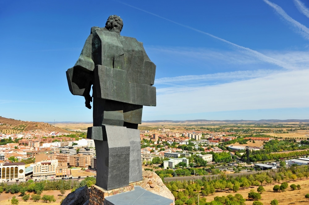estatua de homenaje al minero